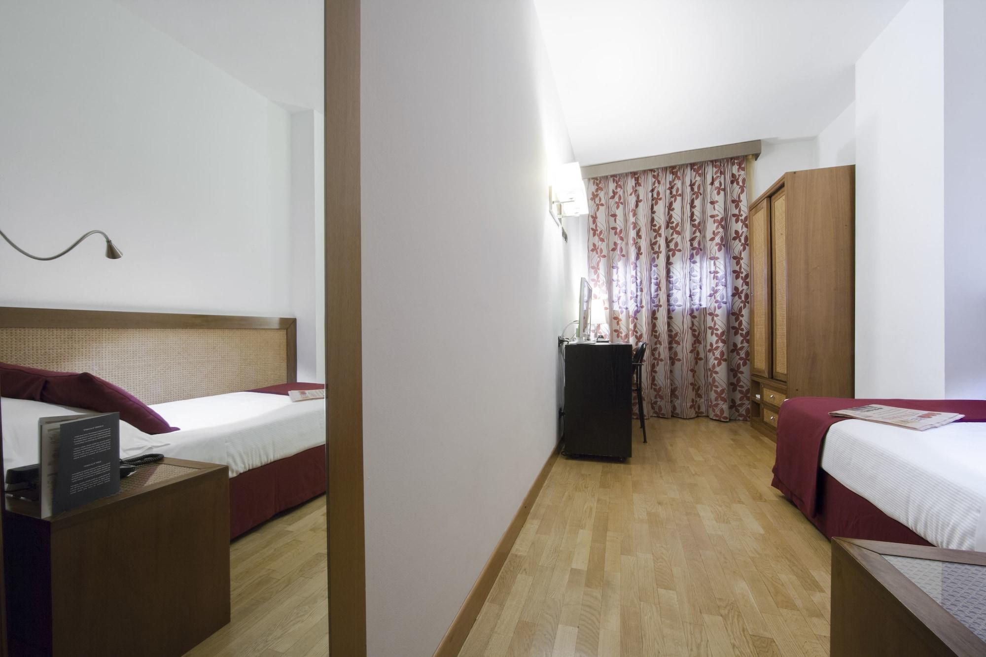 Hotel Urban Hive 4*