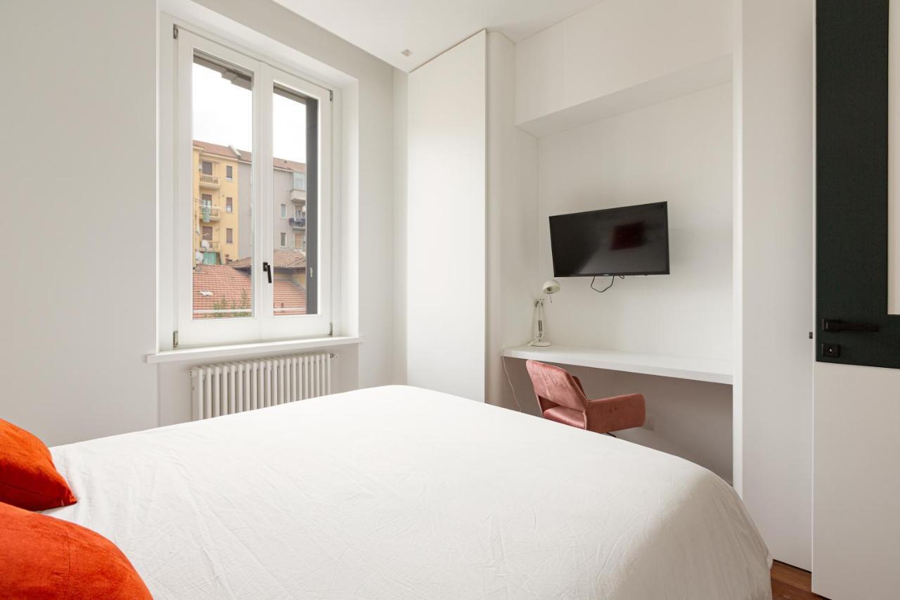 Modern & Comfortable Flat - Near Station Apartamento Milão