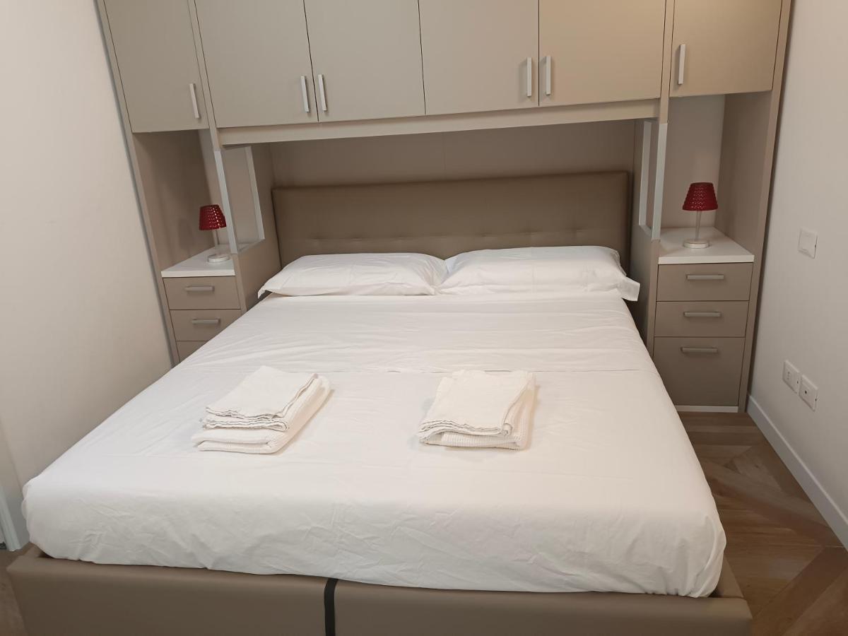 Apartment Luminoso Bilocale Zona Tibaldi Bocconi Mailand