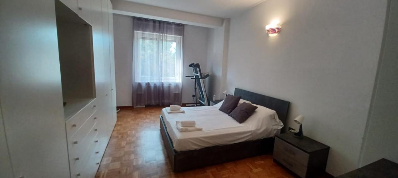Apartment Lagosta Home-isola Mailand