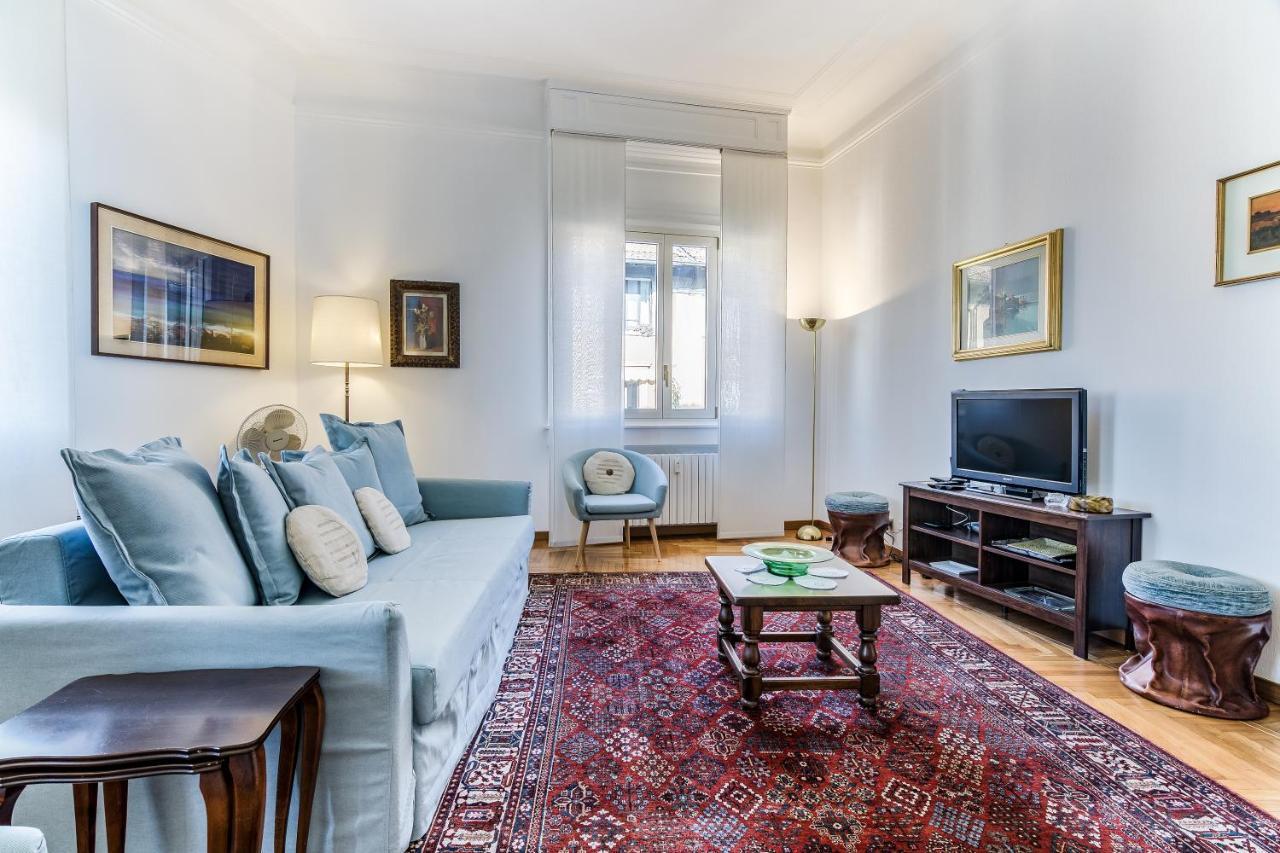 Huge Center Guastalla Gardens 8pax Apartamento *