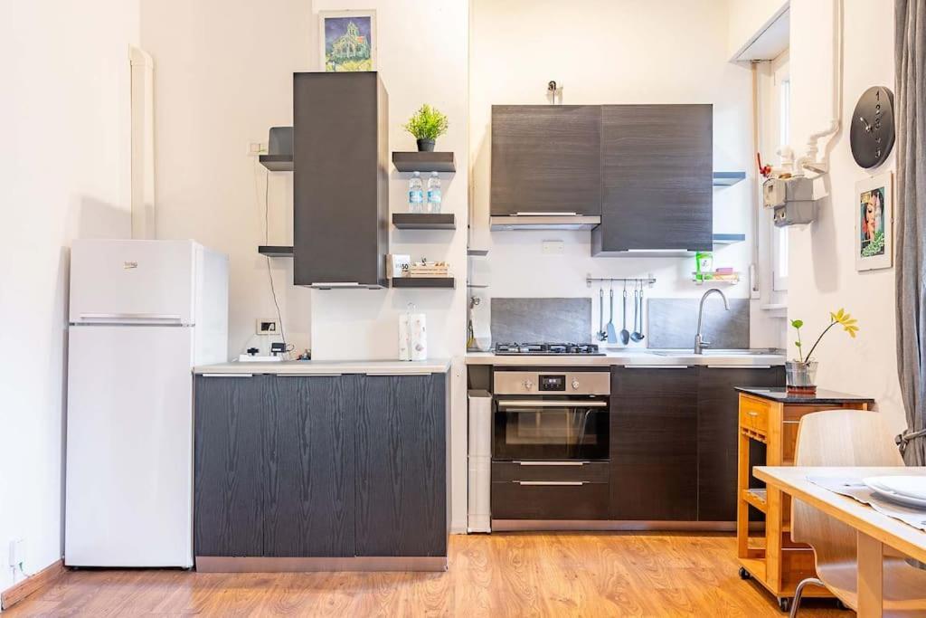 Guest Planet - Intero Alloggio M3 Porta Romana Apartment Milan