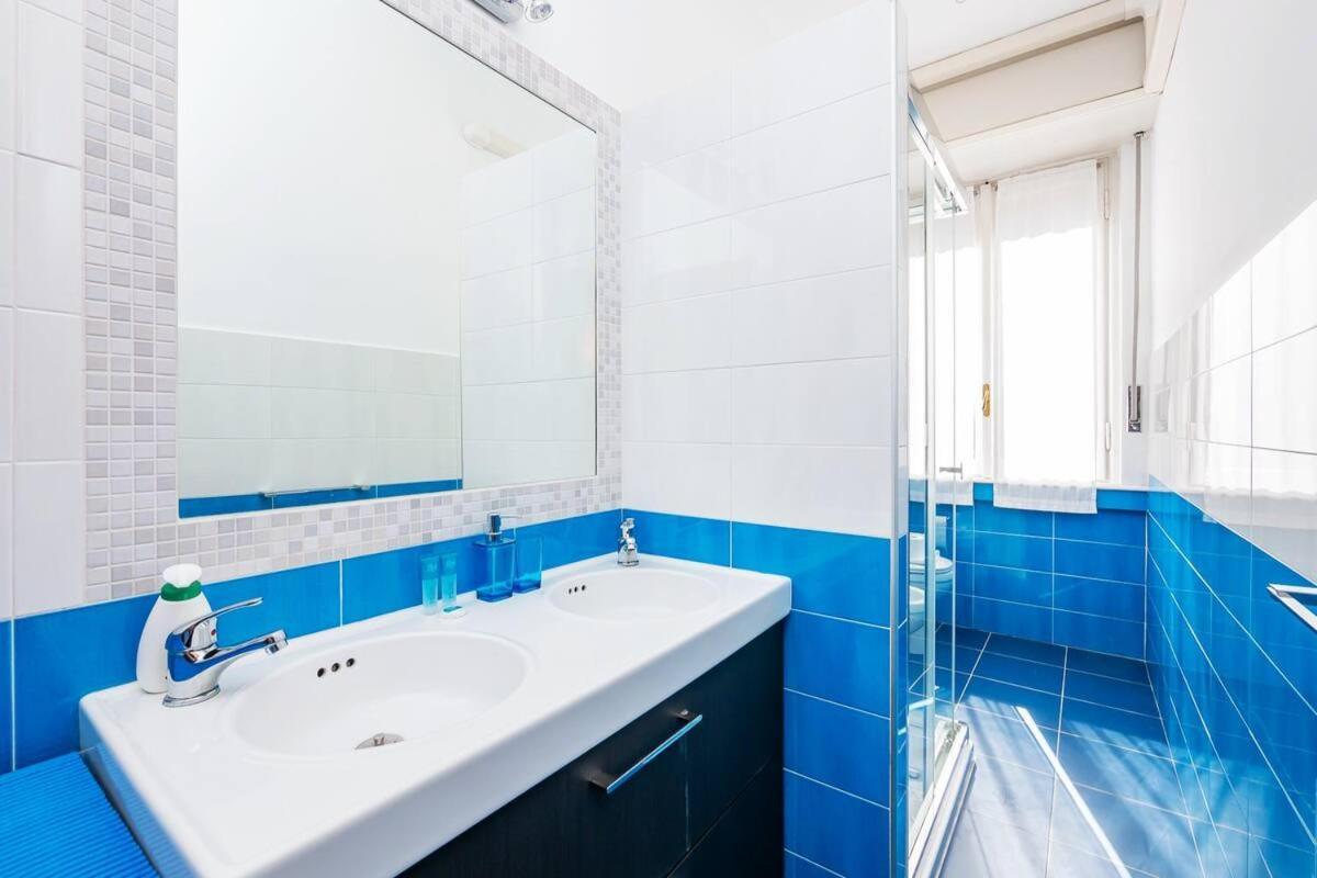 Ihost - Veneziano 8 Mailand