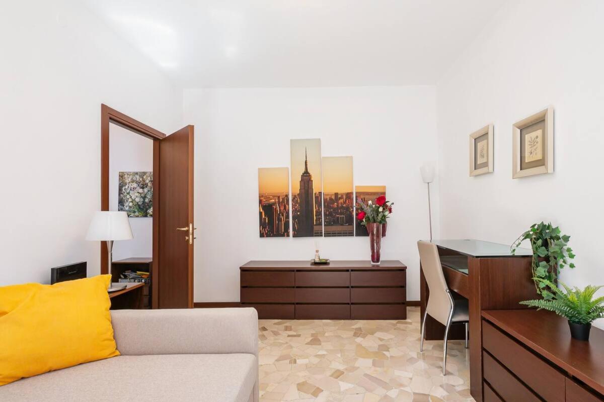 Apartment Ihost - Veneziano 8 Mailand