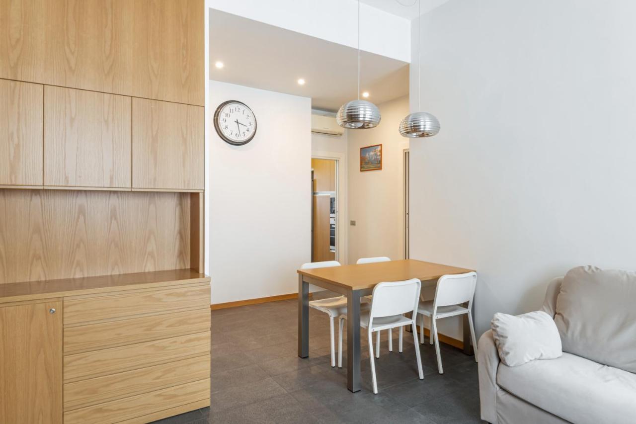 Easylife - Elegante Dimora Due Passi Dal Duomo Apartamento Milão