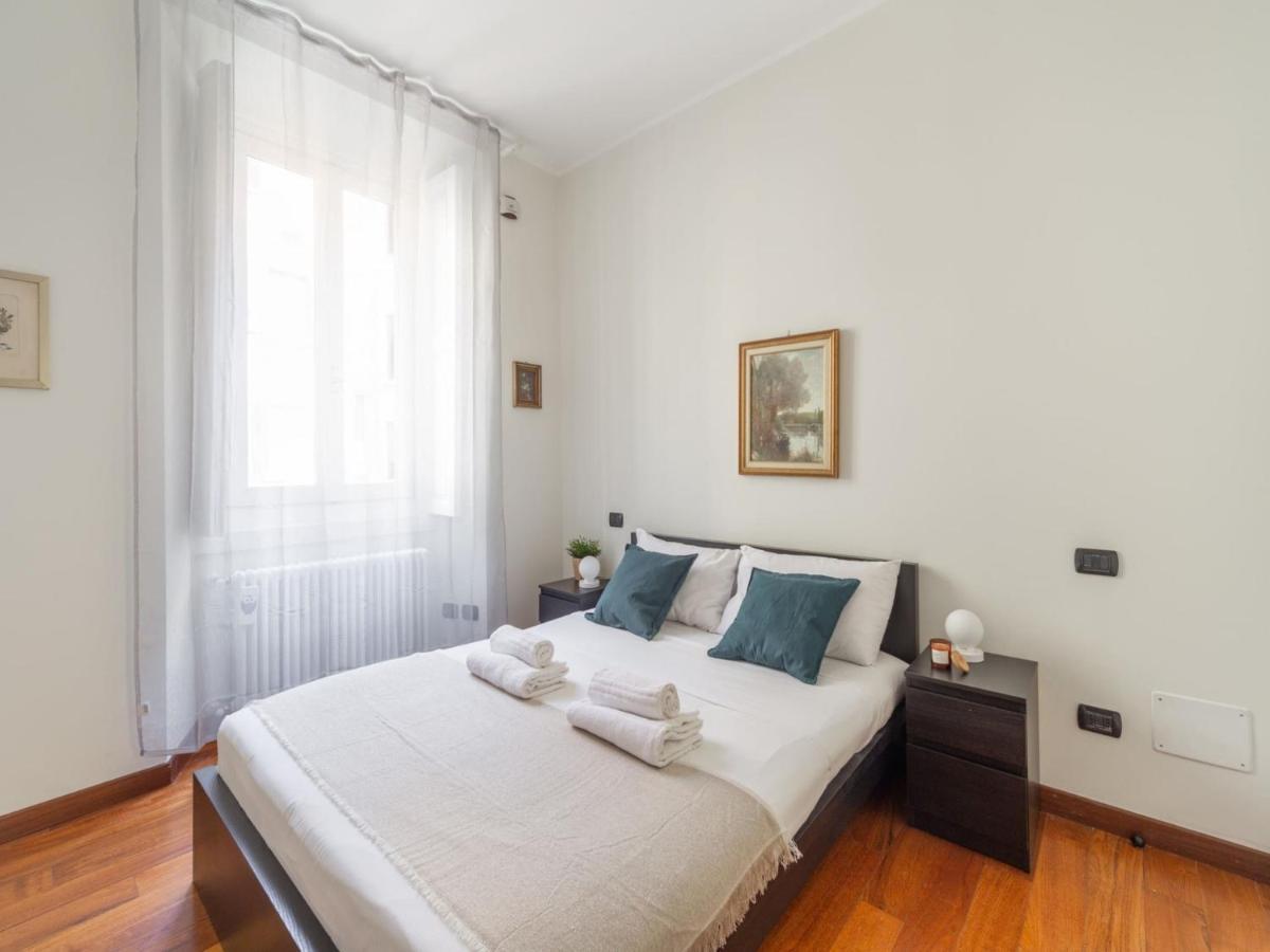 The Rent - Spacious Two-bedroom In Porta Romana Apartment Mailand