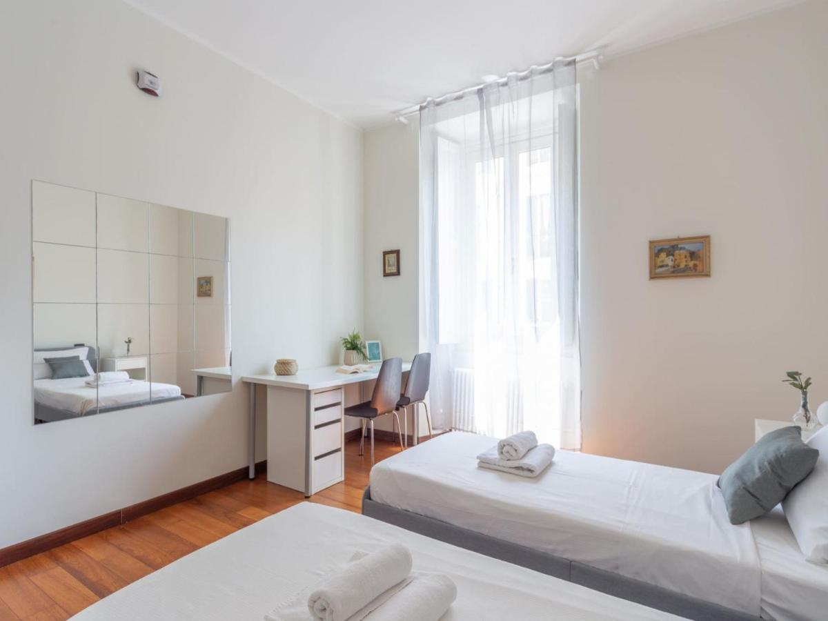 The Rent - Spacious Two-bedroom In Porta Romana Apartment *