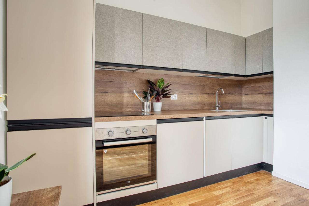 Joivy Chic Studio, Easy Access To Centre Mailand