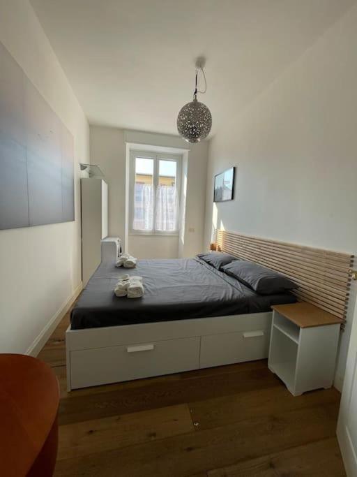 Elegante Trilocale A Apartment *