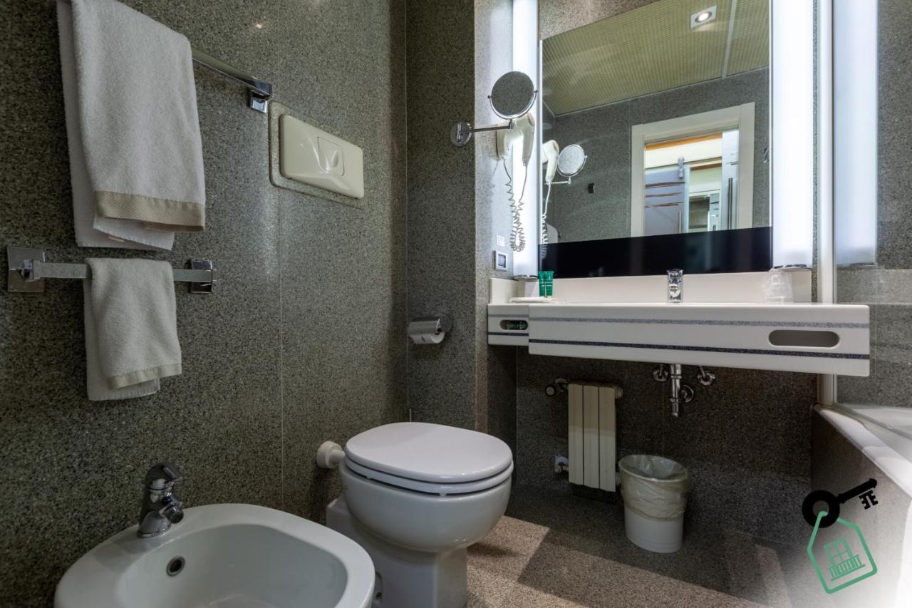 Hotel Rooms Milano Mailand