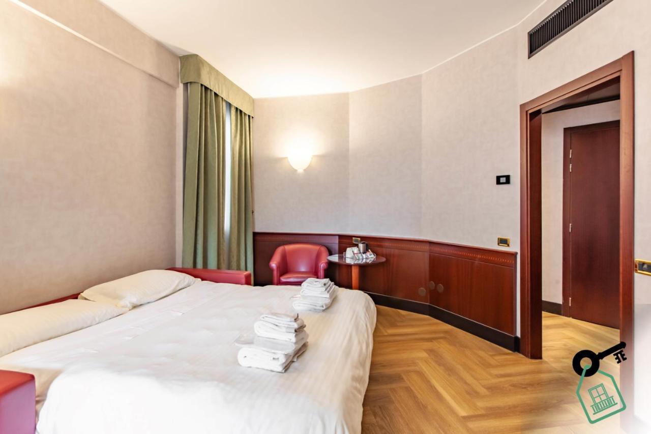 Hotel Rooms Milano * Mailand