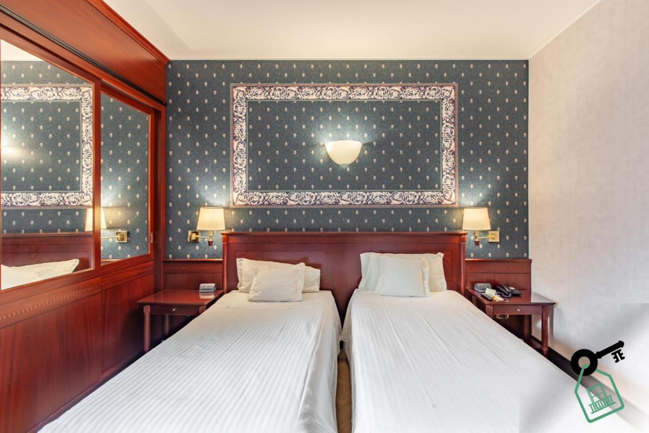 Hotel Rooms Milano *