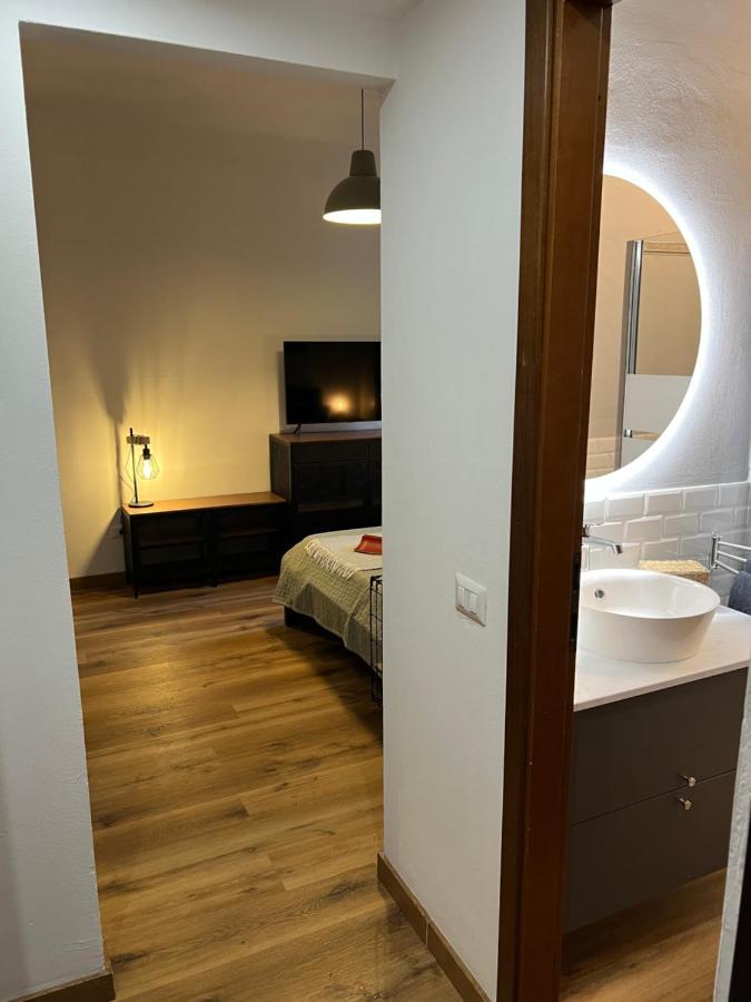 Stylish 3 Km Away From Duomo - Netflix, Wi-fi, All Comforts Included * Mailand