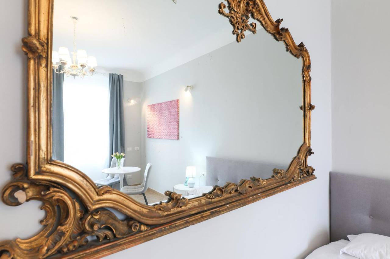Apartment Primopiano - Meda 6 *