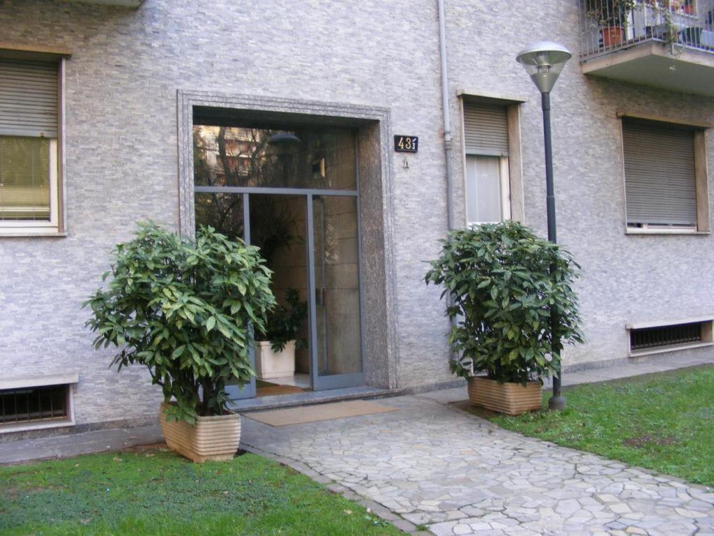 Apartment Easystudio - Solari Milan