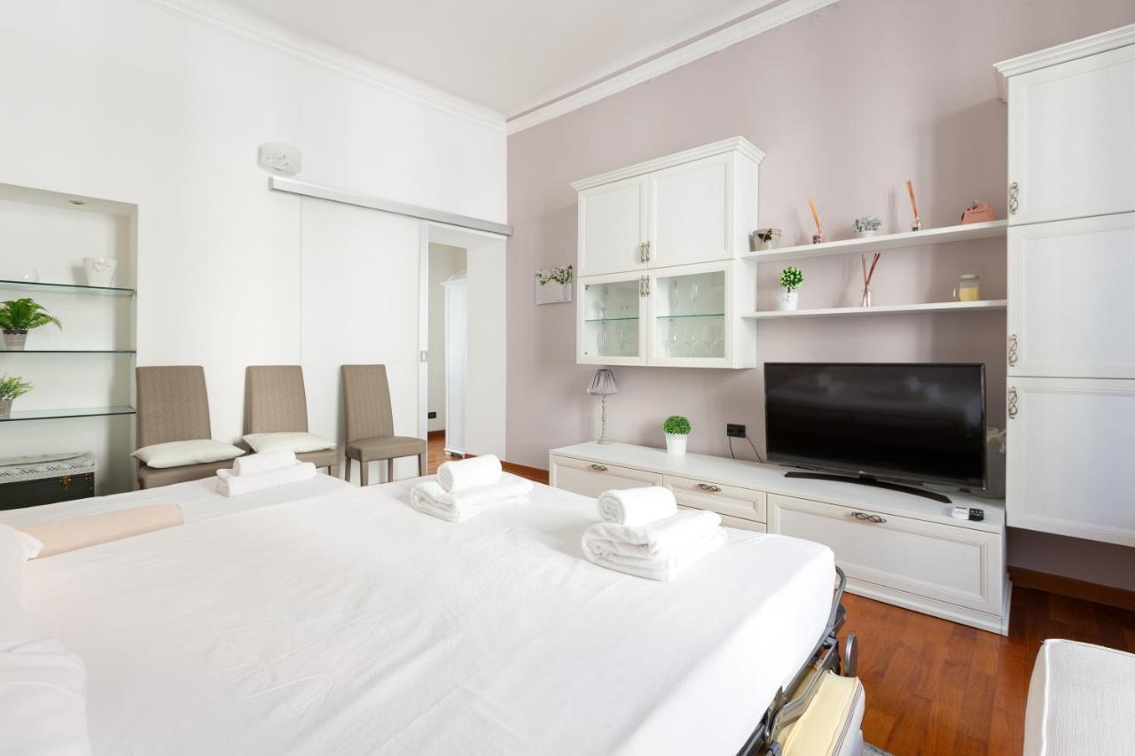 Roomy X5 - 850 M Far From Famagosta Mm2 Apartment Mailand
