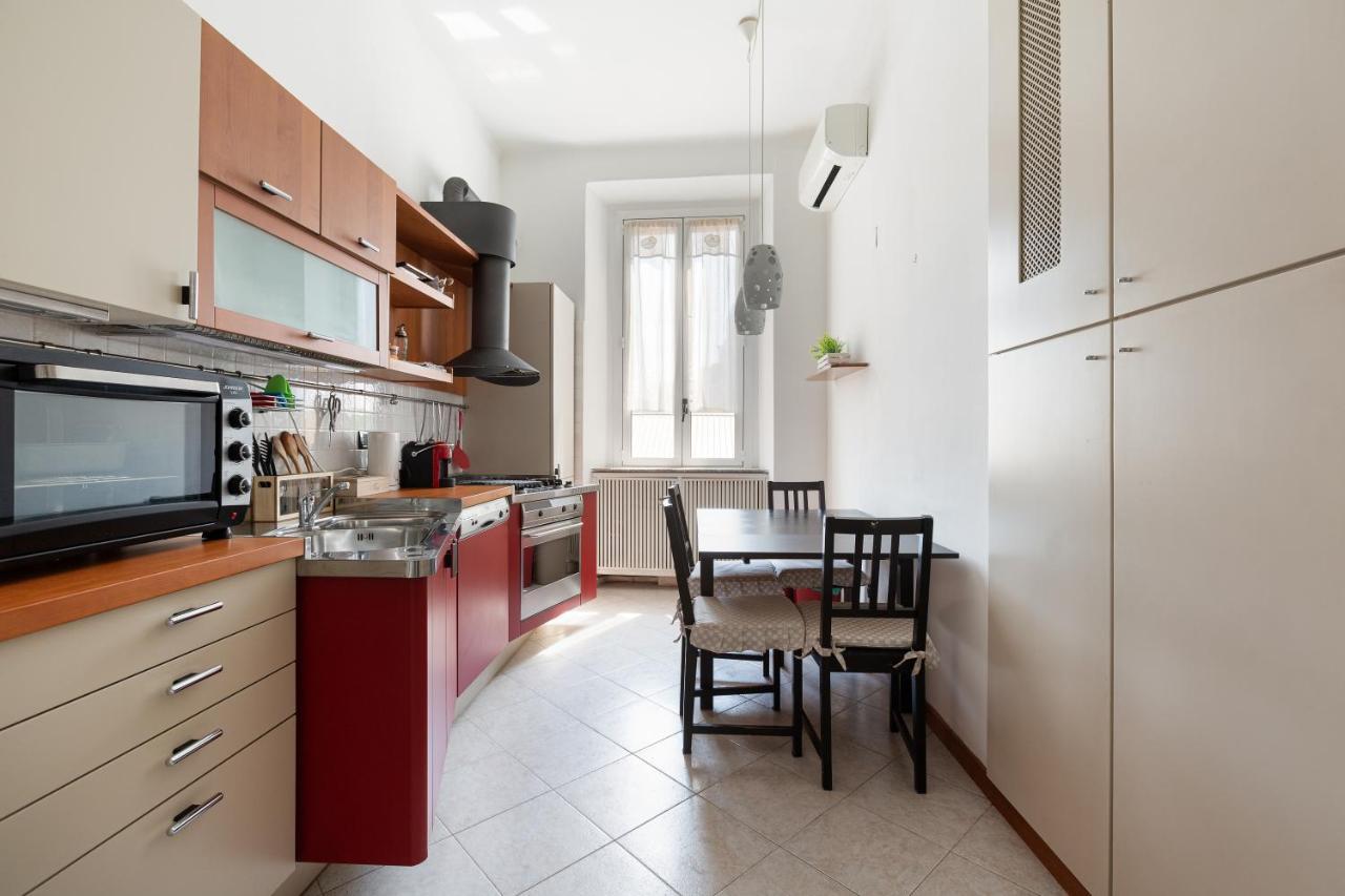 Roomy X5 - 850 M Far From Famagosta Mm2 Apartment Mailand