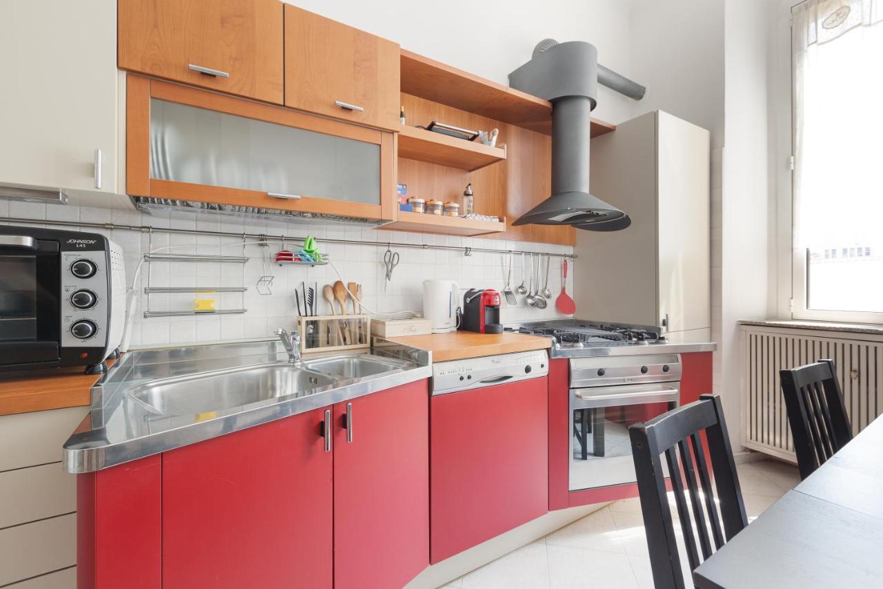 Roomy X5 - 850 M Far From Famagosta Mm2 Apartment