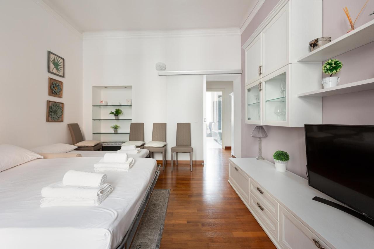 Roomy X5 - 850 M Far From Famagosta Mm2 Apartment Mailand