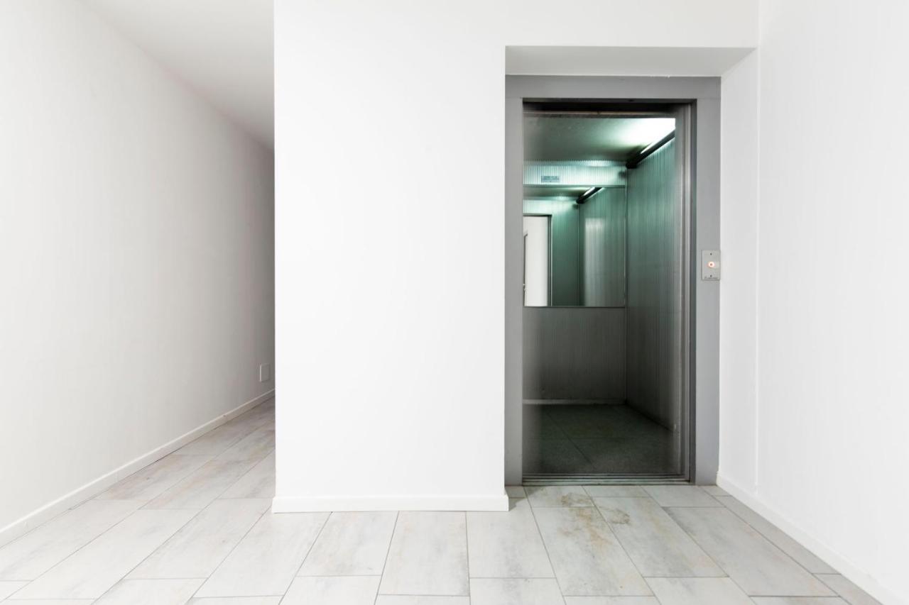Noto 10 Apartment *