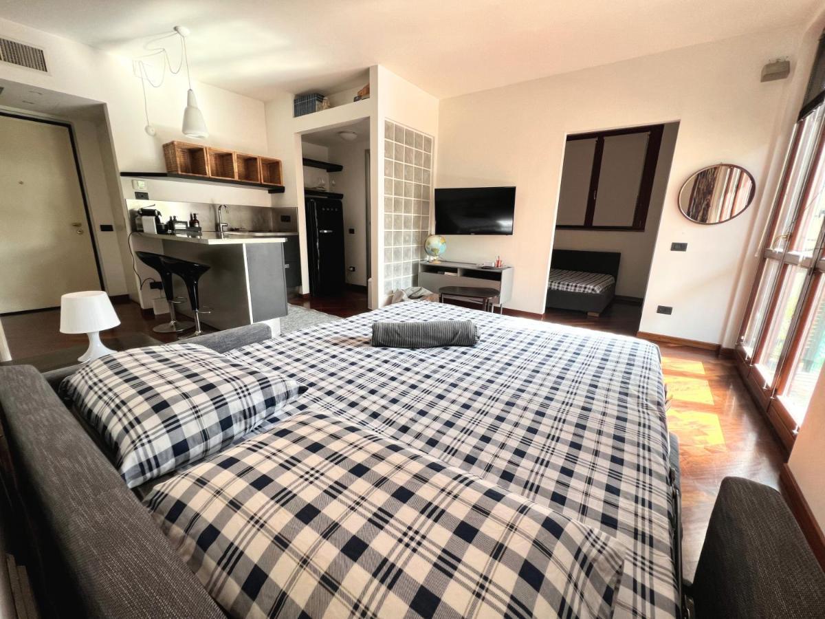 Bastia Rf Prada Scalo Romana Bocconi Ieo Ied Forum Assago Magazzini Generali Apartment