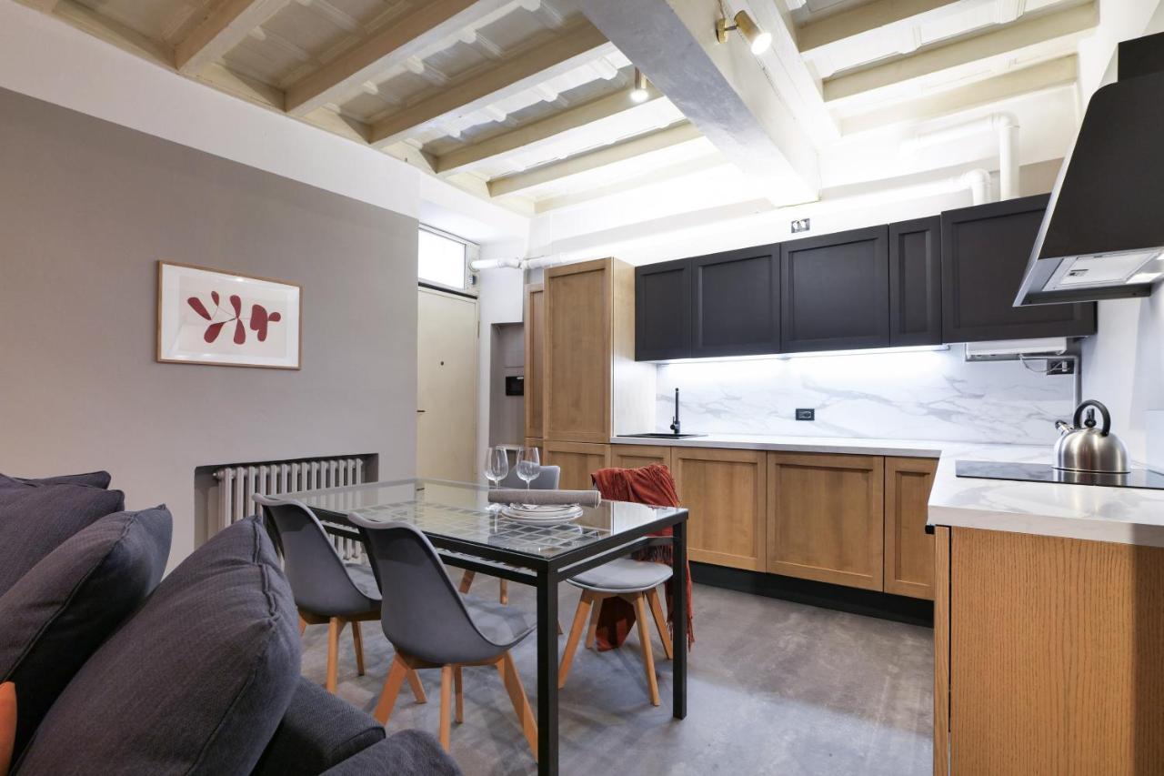 Contempora - Ampio Monolocale Medici 7 Apartamento Milão
