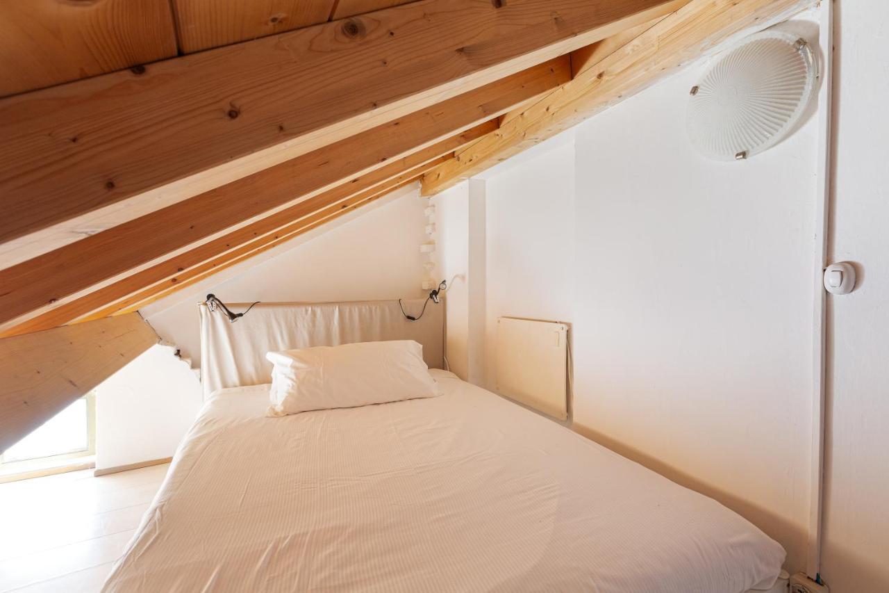 Gae Aulenti Cosy Apartment