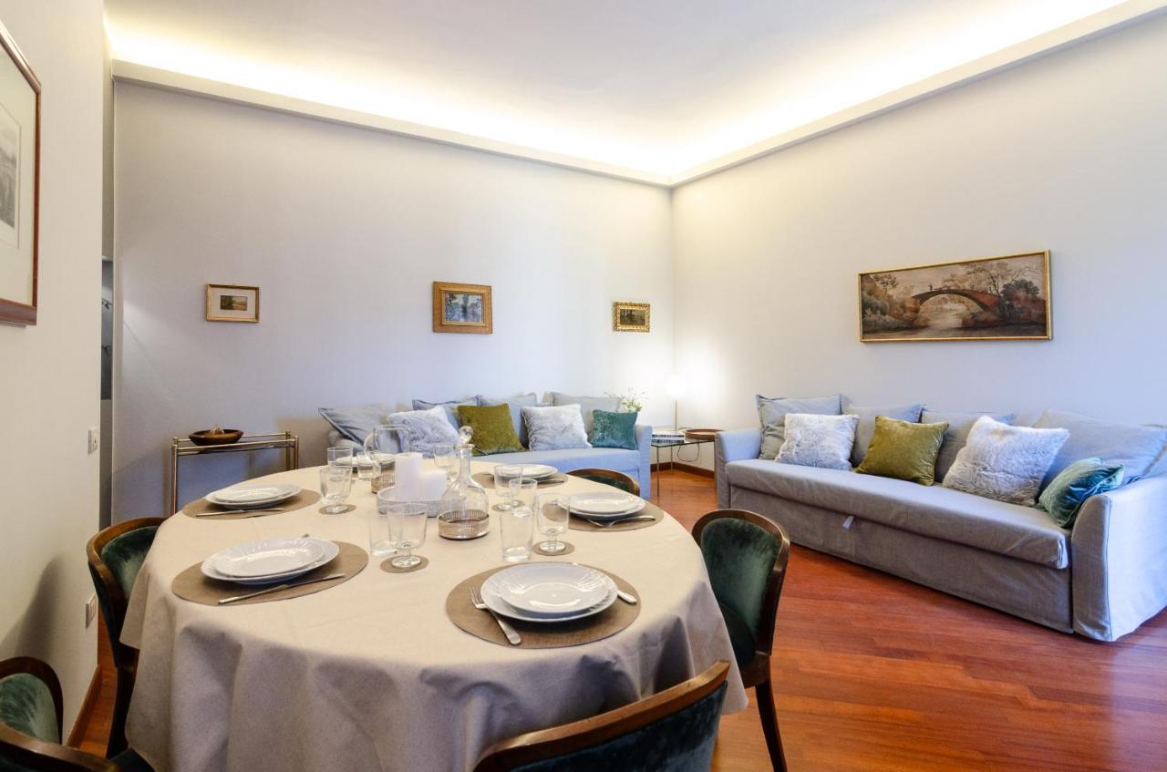 Lux Contemporary Flat - Porta Romana Apartment *