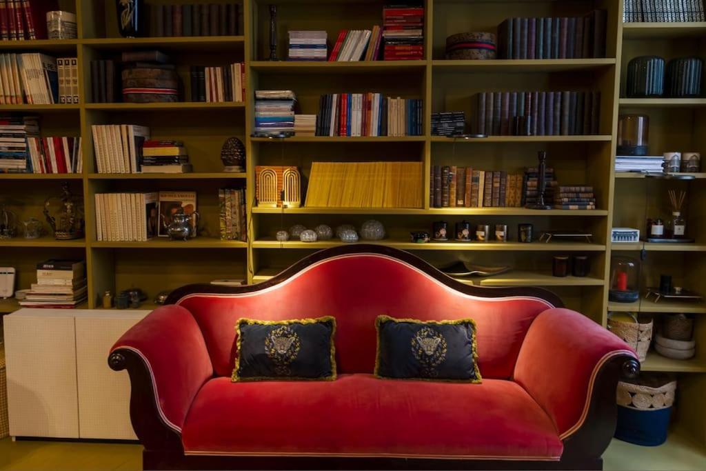 Luxury Bohemian With Private Garden In Mailand