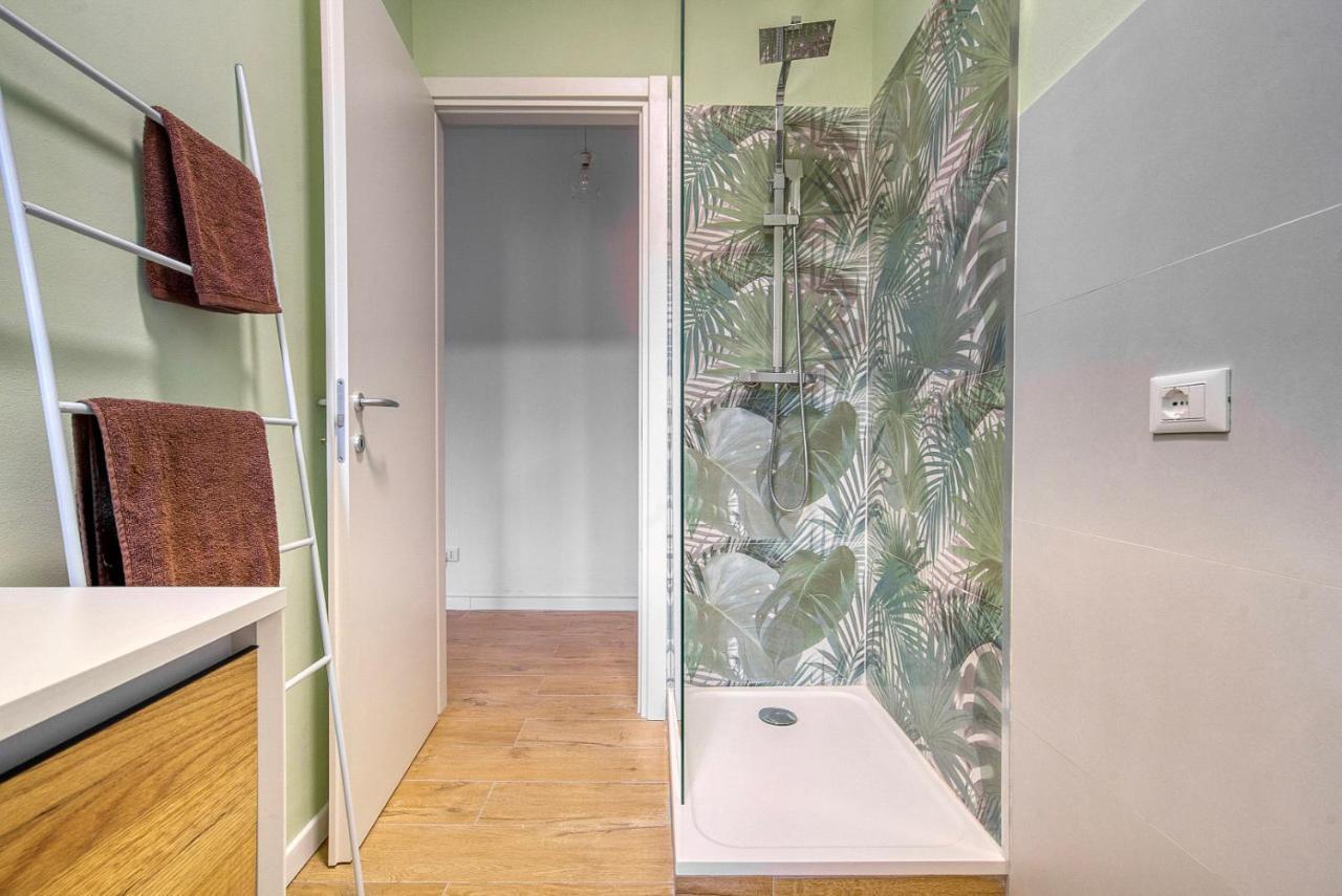 Apartment Leafy Sunshine, Bilocale In Porta Venezia, Con Metro A 1 Min A Piedi Mailand