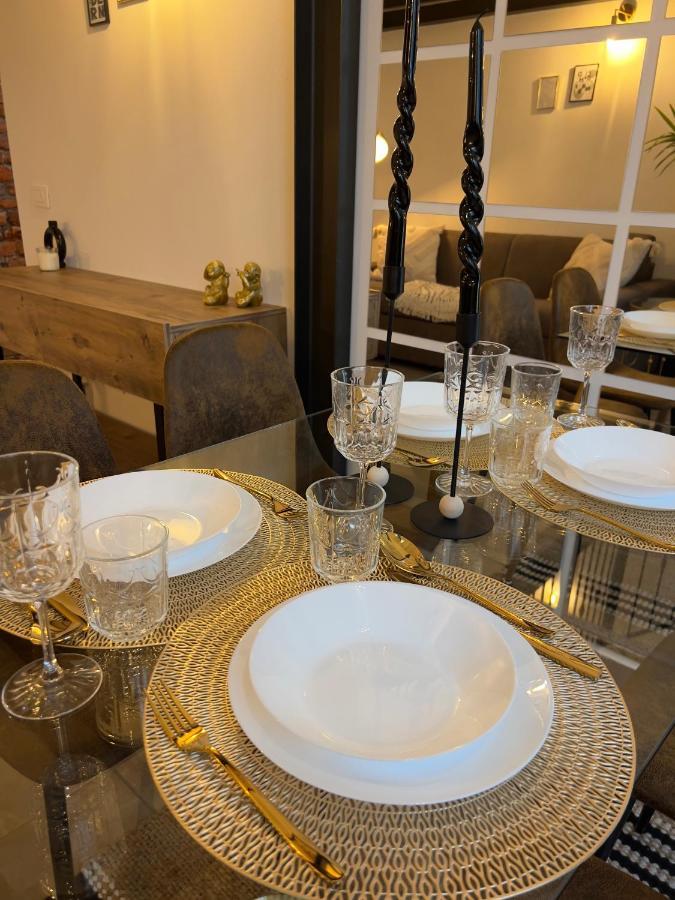 Regina In Porta Romana 3 - Sky Tv, Wifi & Breakfast Box * Milan