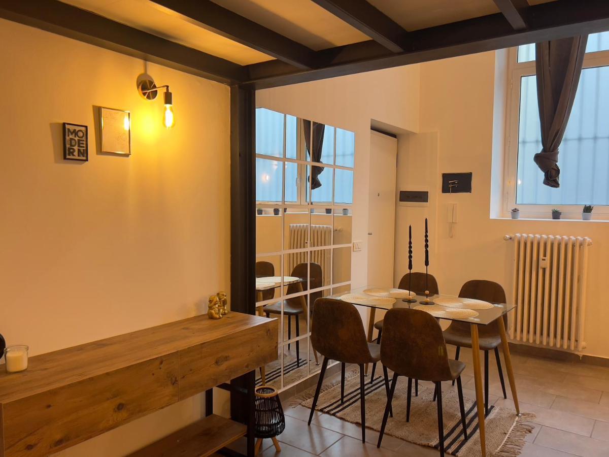 Regina In Porta Romana 3 - Sky Tv, Wifi & Breakfast Box Apartment Milan