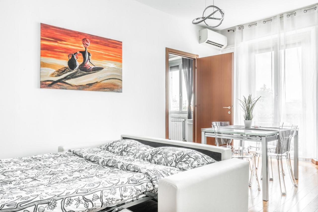'tribal House' Sansiro-rhofiera-duomo Apartment Milan