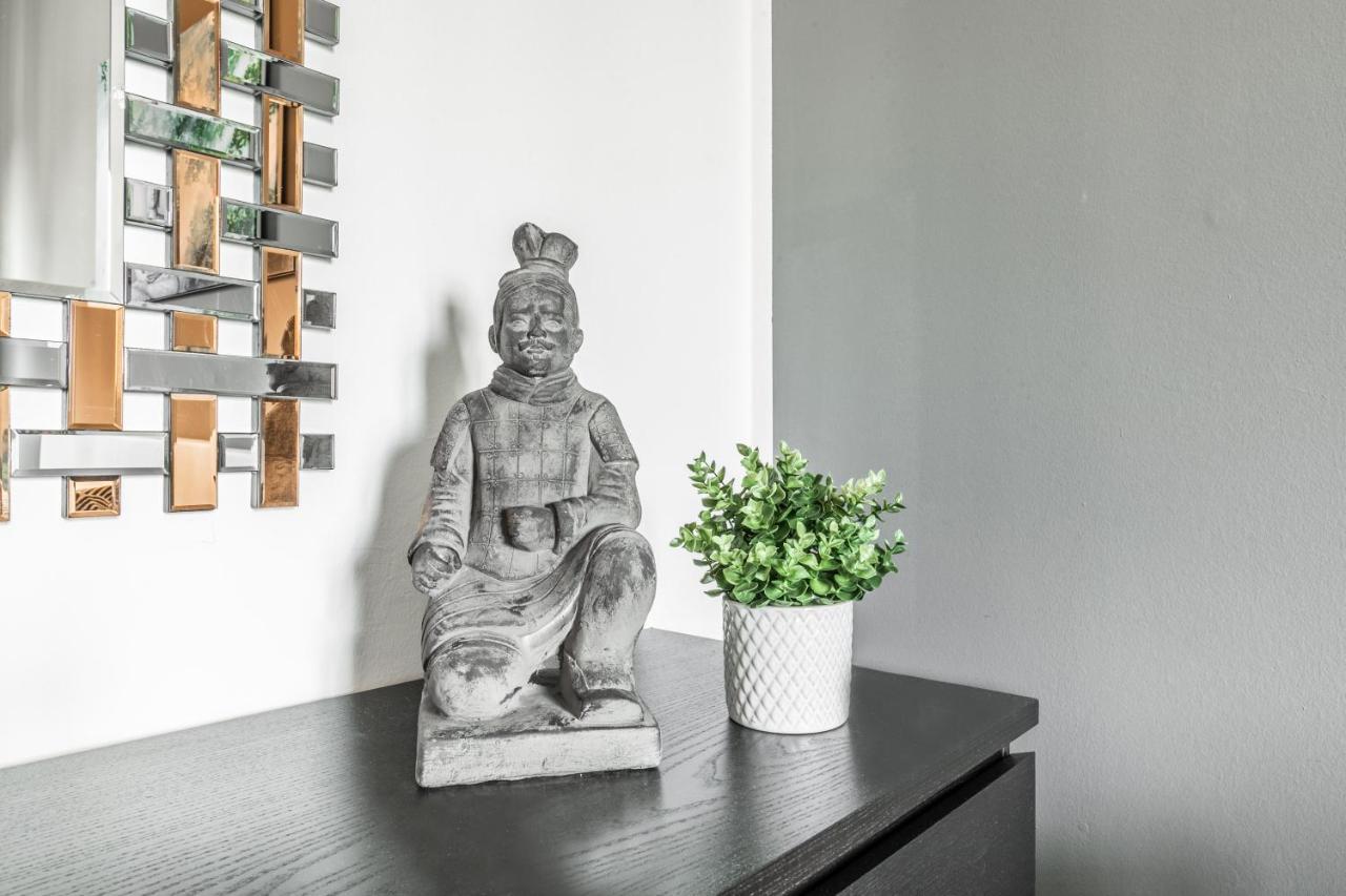 'tribal House' Sansiro-rhofiera-duomo Apartment *