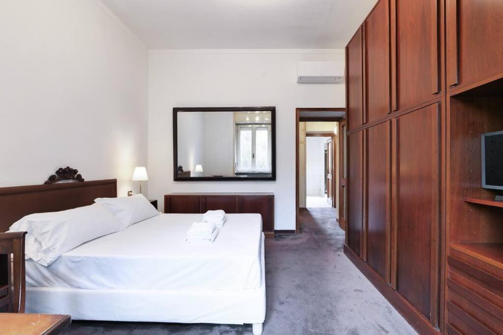 Contempora - Trilocale P.le Susa Apartment