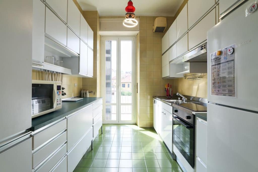 Apartment Contempora - Trilocale P.le Susa Mailand