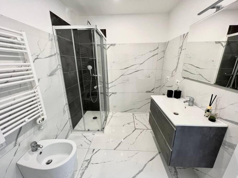 Cozy Dergano M3 Apartment *