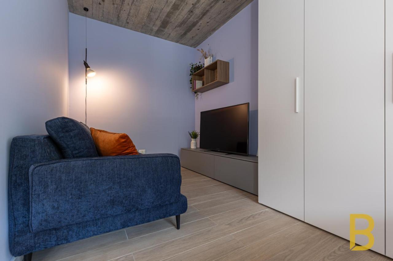Apartment Beplace In Scalo Romana