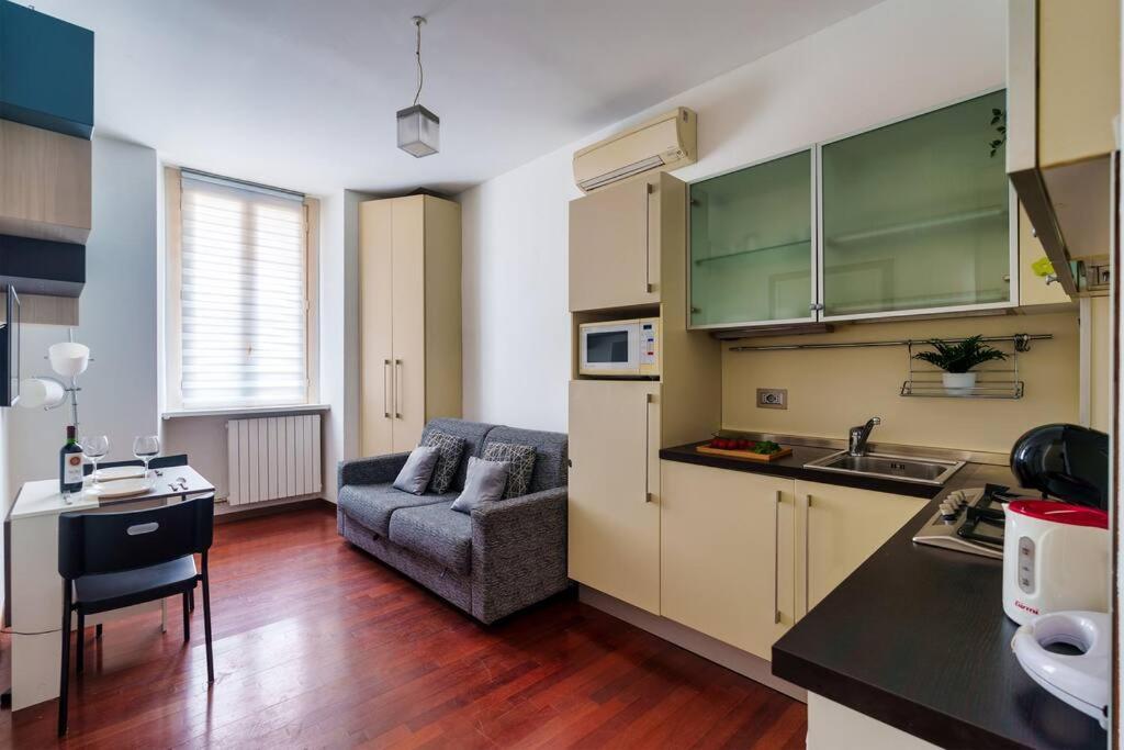 Cadorna's Nest - Cozy And Apartment Mailand