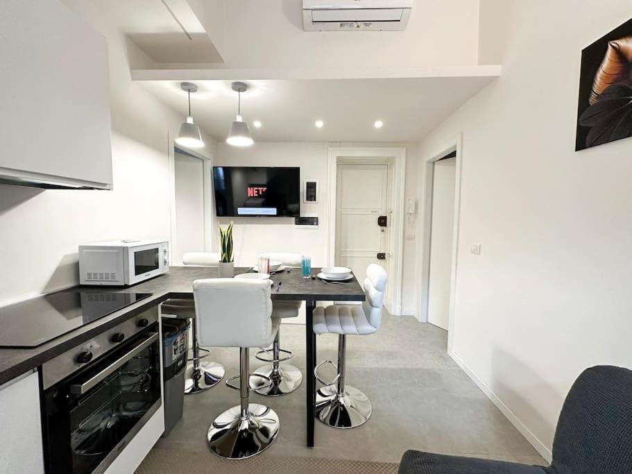 Apartment Elegante Sosta A