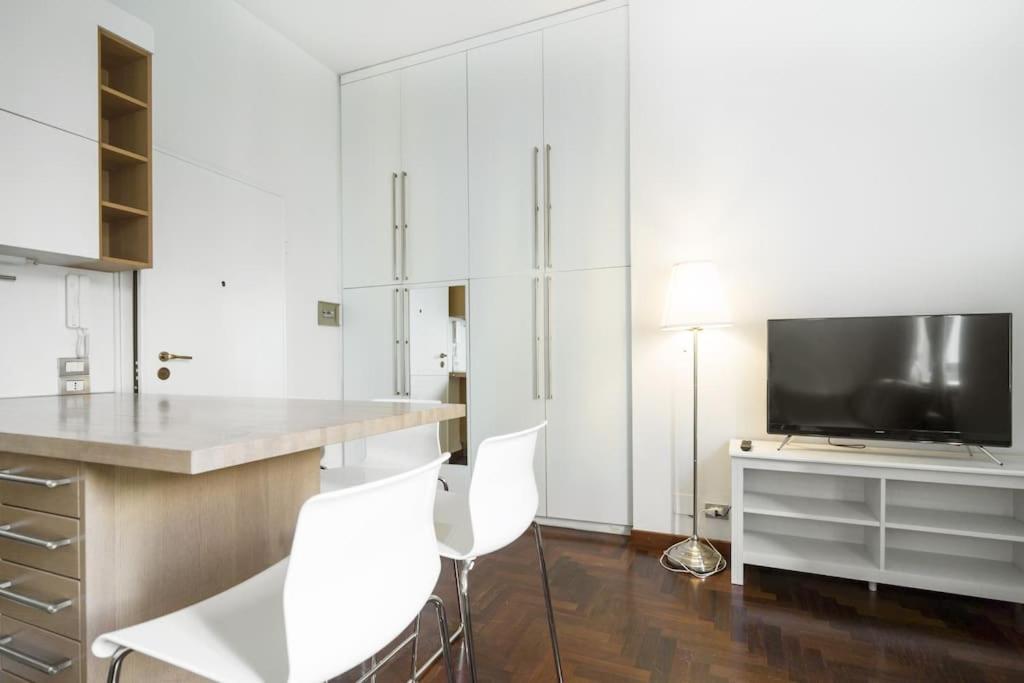Cadorna Modern In The Centre * Milan