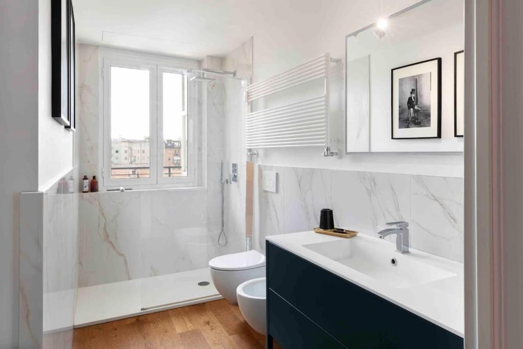 Grazioso E Spazioso In Forlanini Apartment