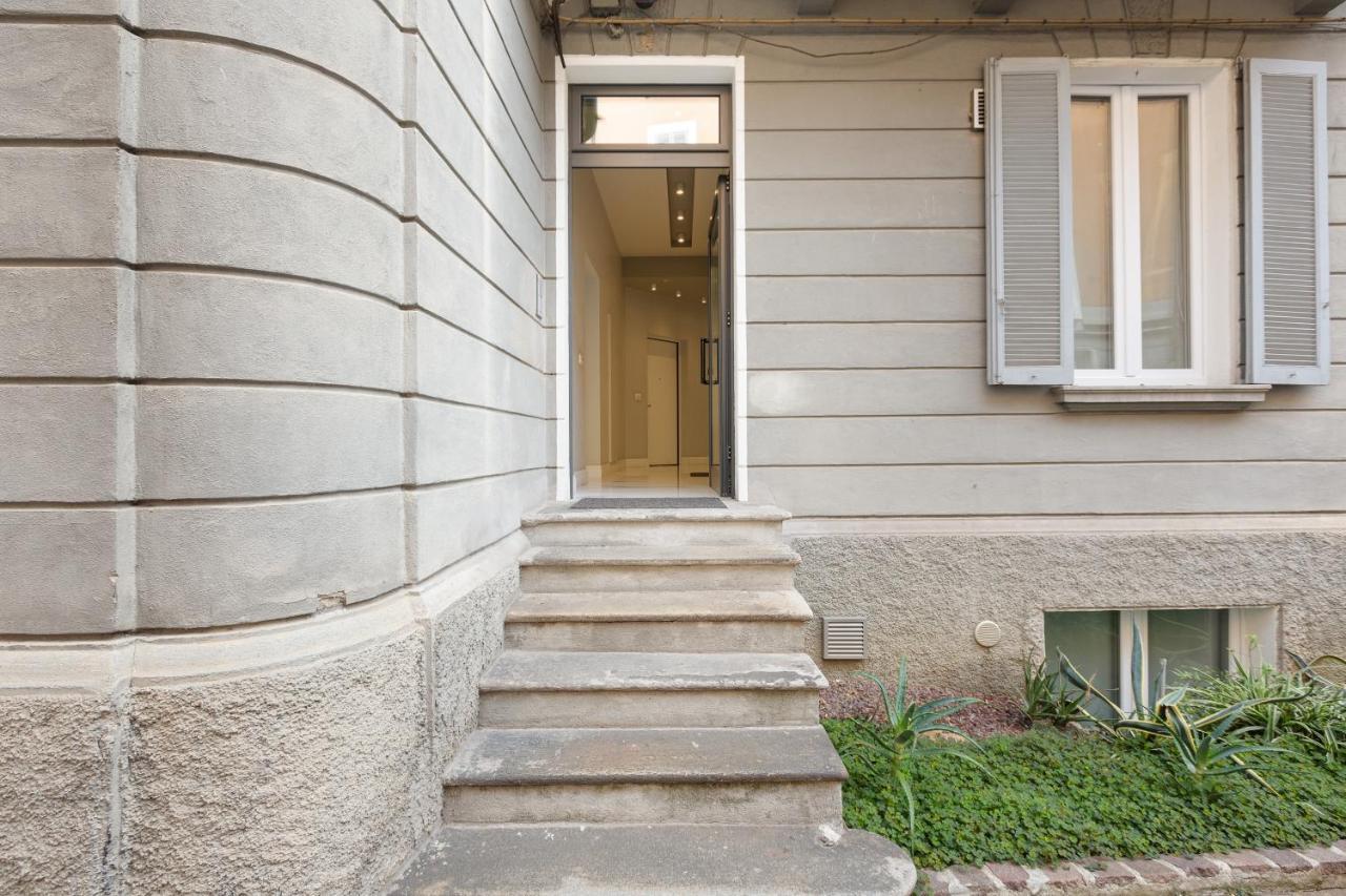 Apt Milano-moscova Con Terrazzo Condiviso * Milão