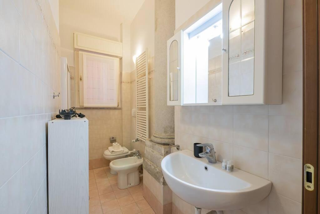 Youhosty - Ampere 102 Milan