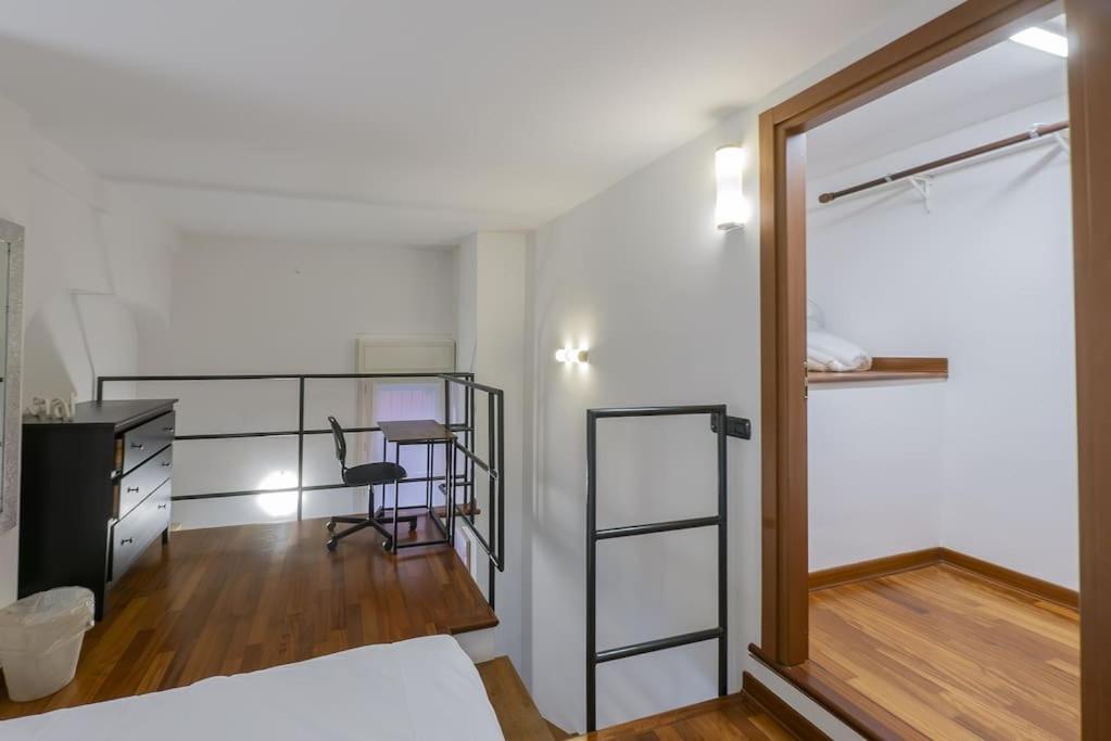 Youhosty - Ampere 102 Apartment Mailand