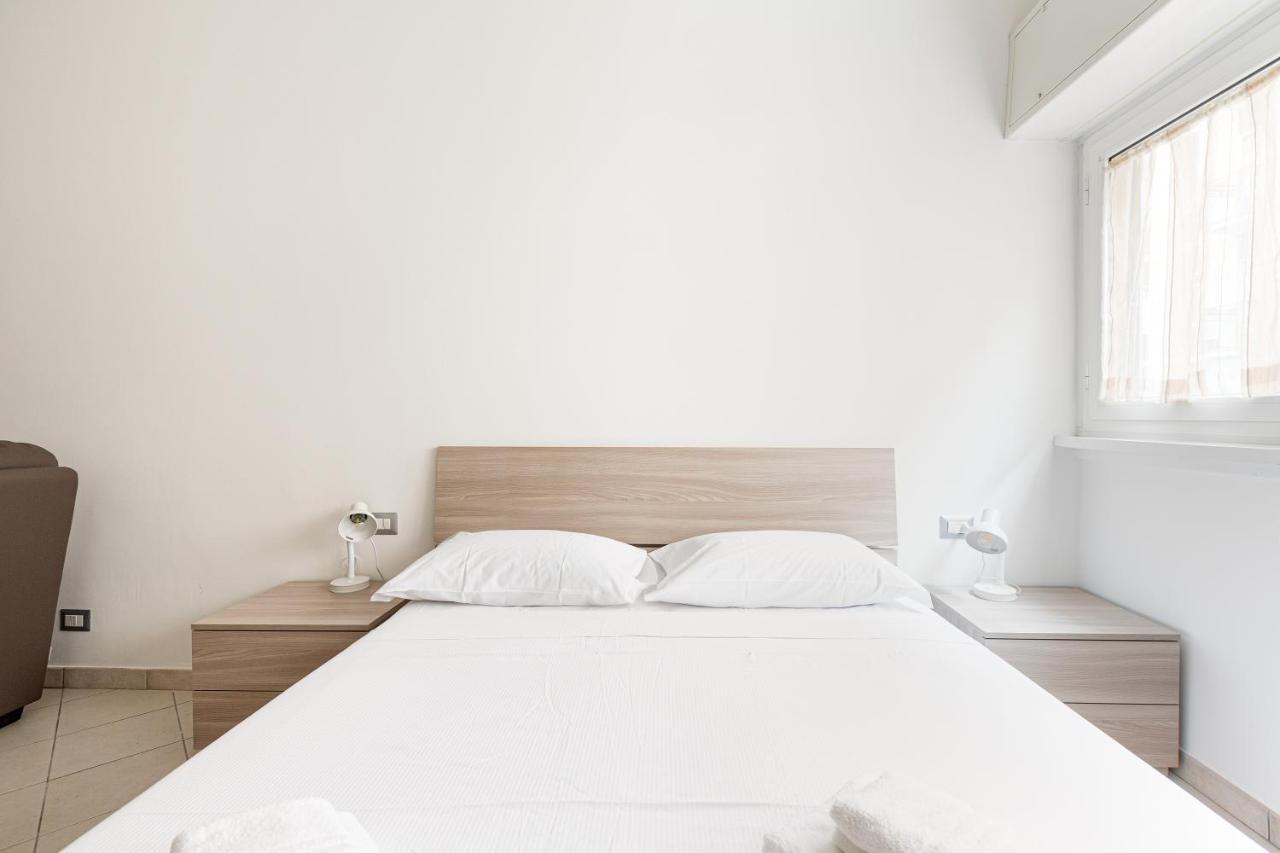 Apartment Ripamonti Budget With Small Balcony Mailand