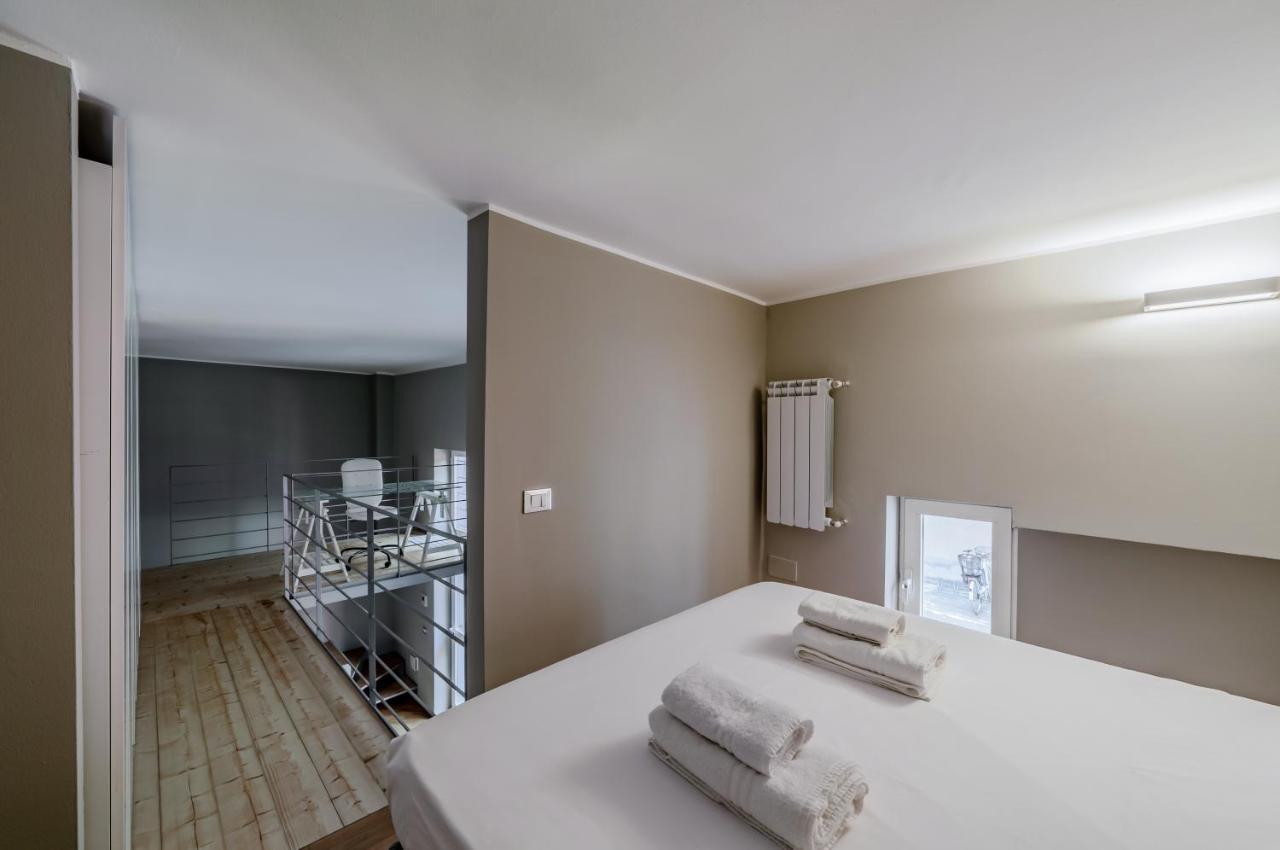 Amazing Loft - 350 M Far From Dateo Station Milan