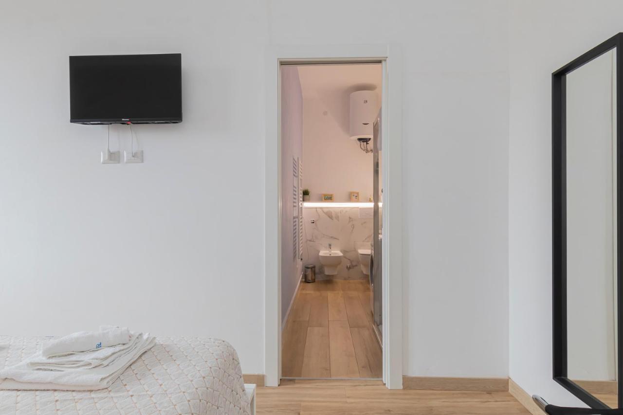 Apartment Ihost Flat - Monza 20 *