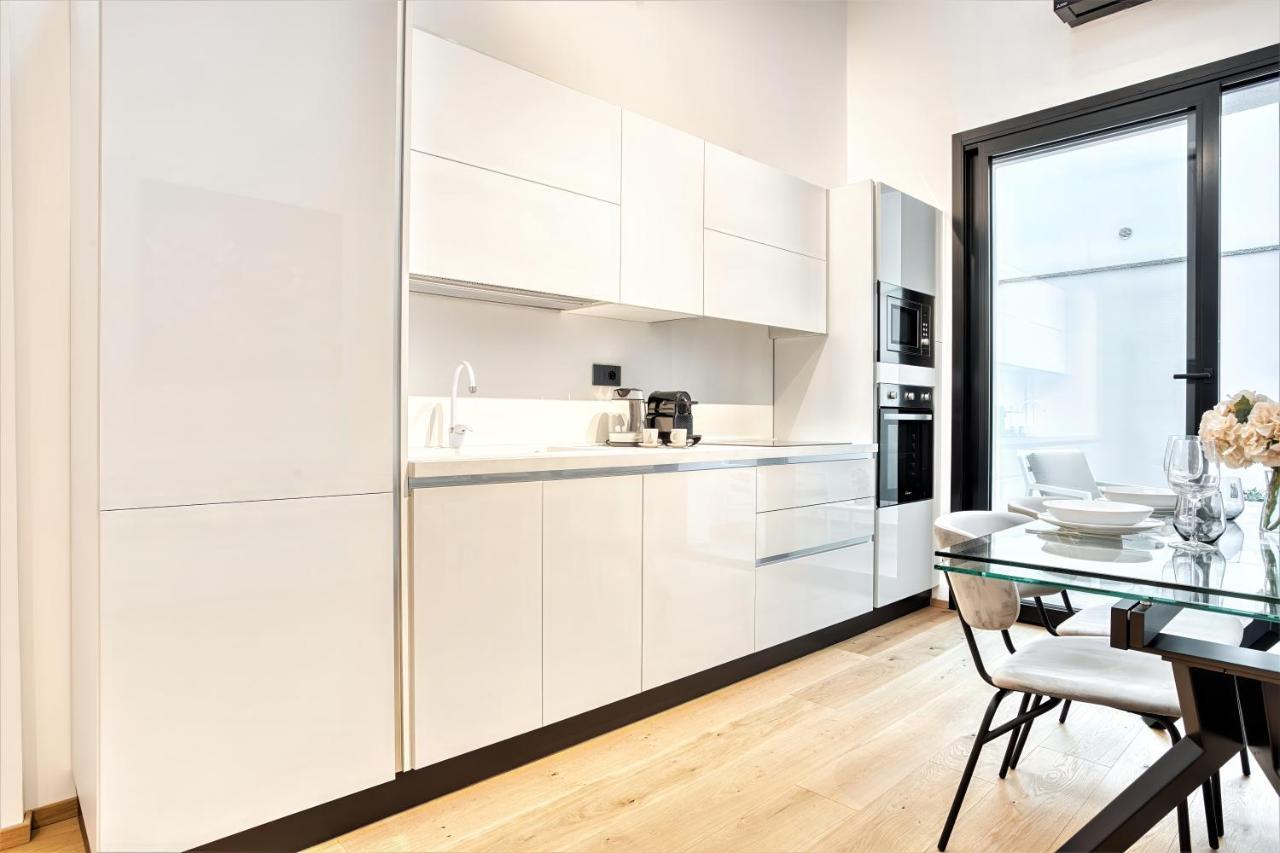Apartment Winter Garden - Isola - Via Pastrengo Milan