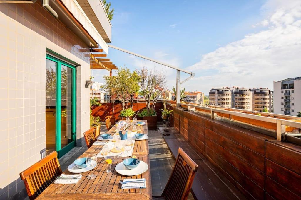 Luxury Penthouse - Sauna, Garage, Office, Terrace * Mailand